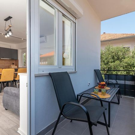 Apartman Galeb Трогир Екстериор снимка