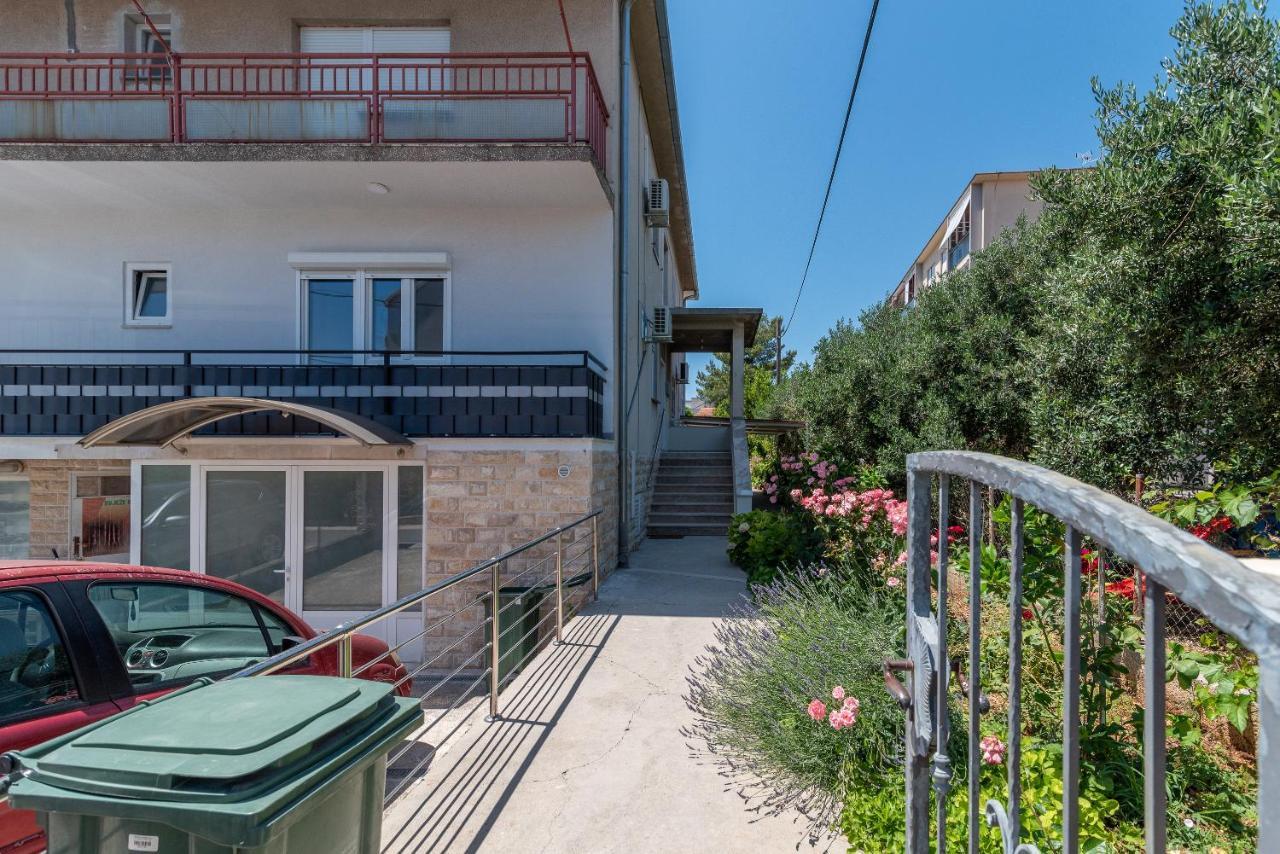 Apartman Galeb Трогир Екстериор снимка