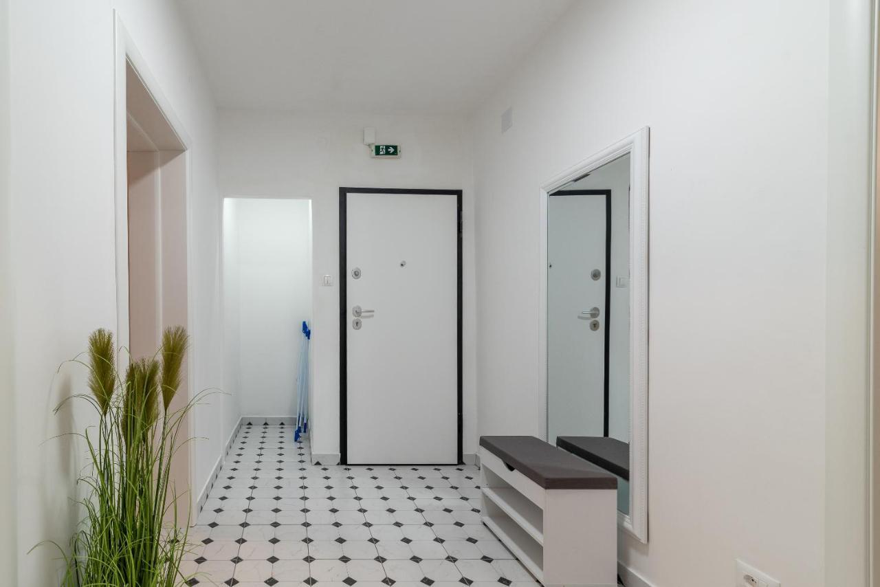 Apartman Galeb Трогир Екстериор снимка
